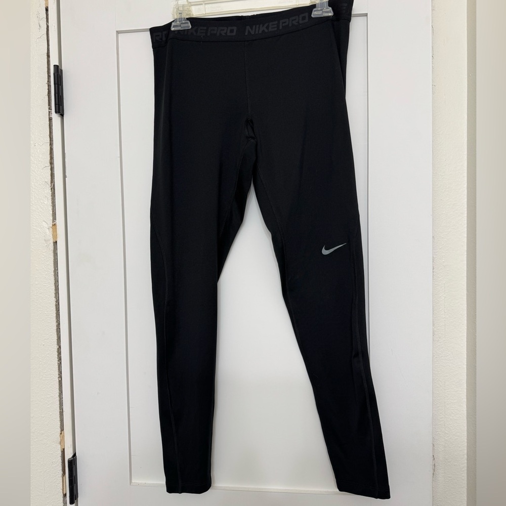 Nike Pro Black Athletic Wear